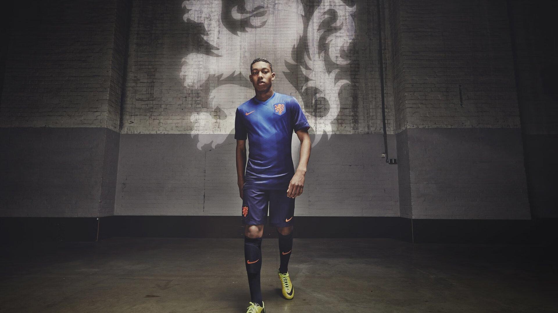 老骥伏枥！德转列40 球员今年出场榜：弗鲁米嫩塞门将居首 C罗第3